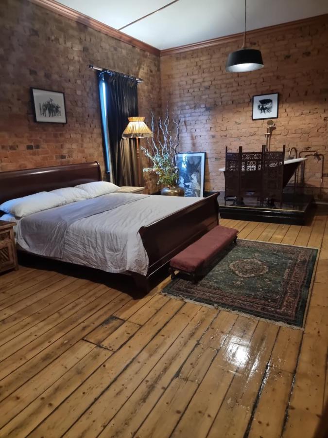 Odessa At Leavers Hotel Кресвик Экстерьер фото